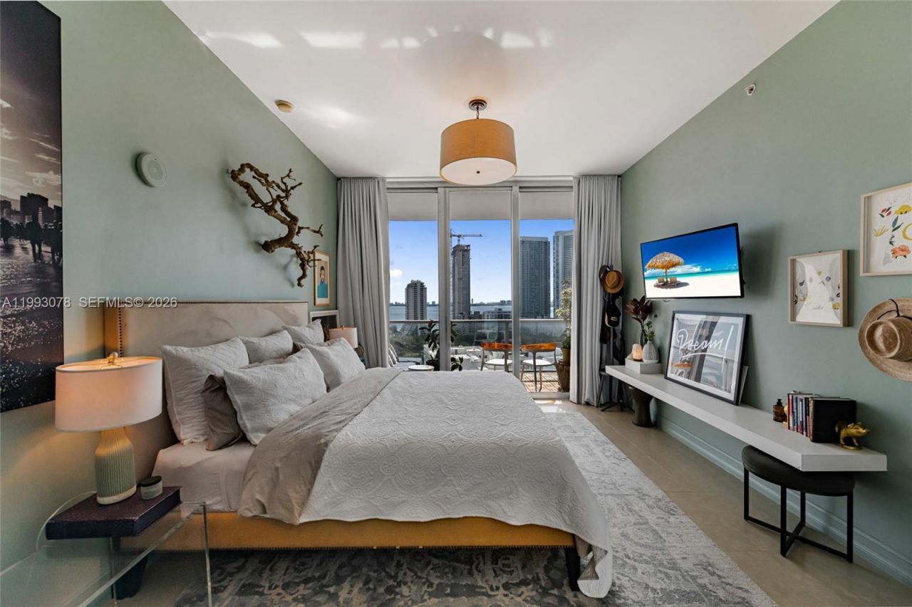 3470 E Coast Ave , Unit H1714, Miami, FL 33137 Photo