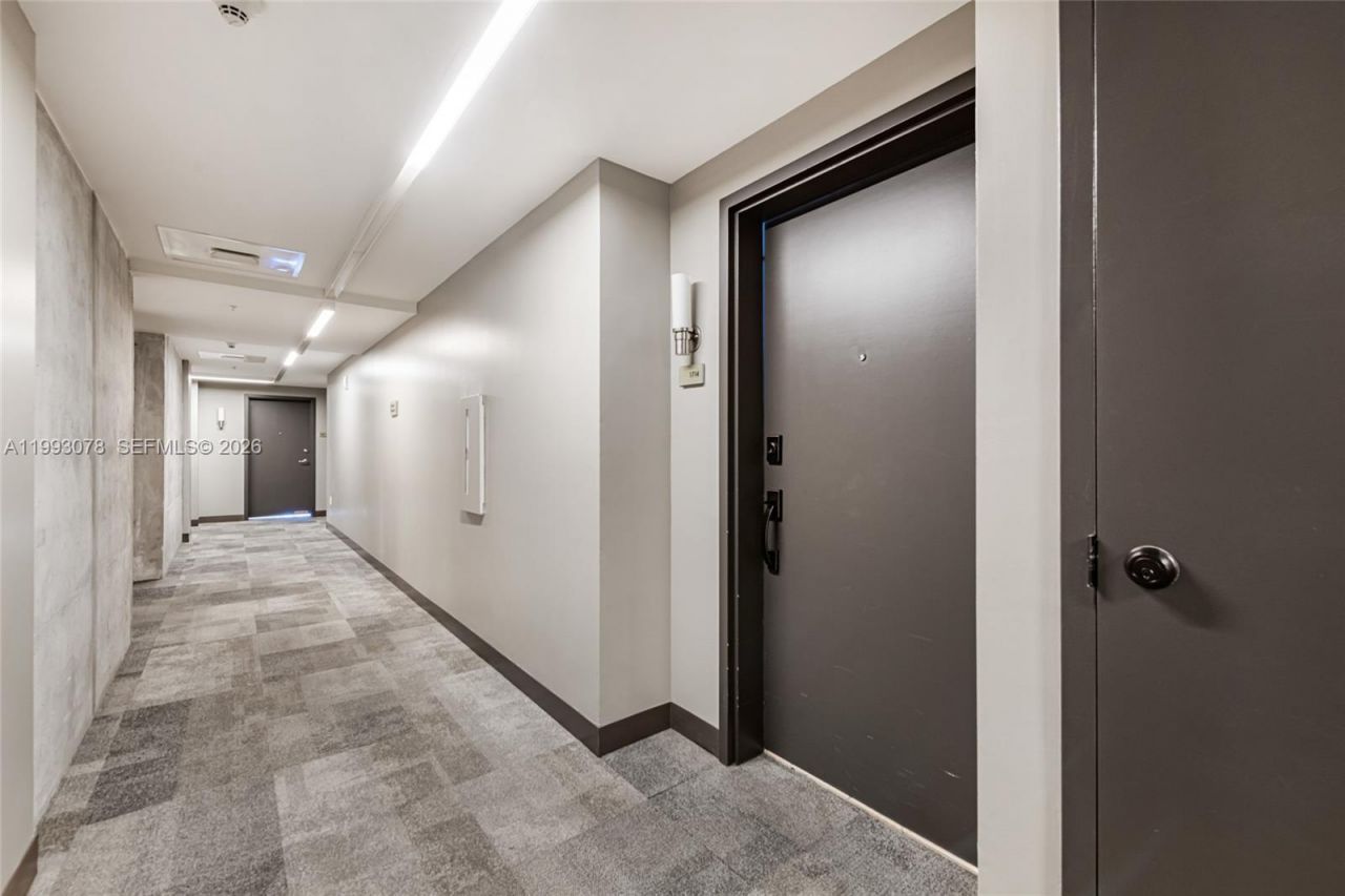 3470 E Coast Ave , Unit H1714, Miami, FL 33137 Photo