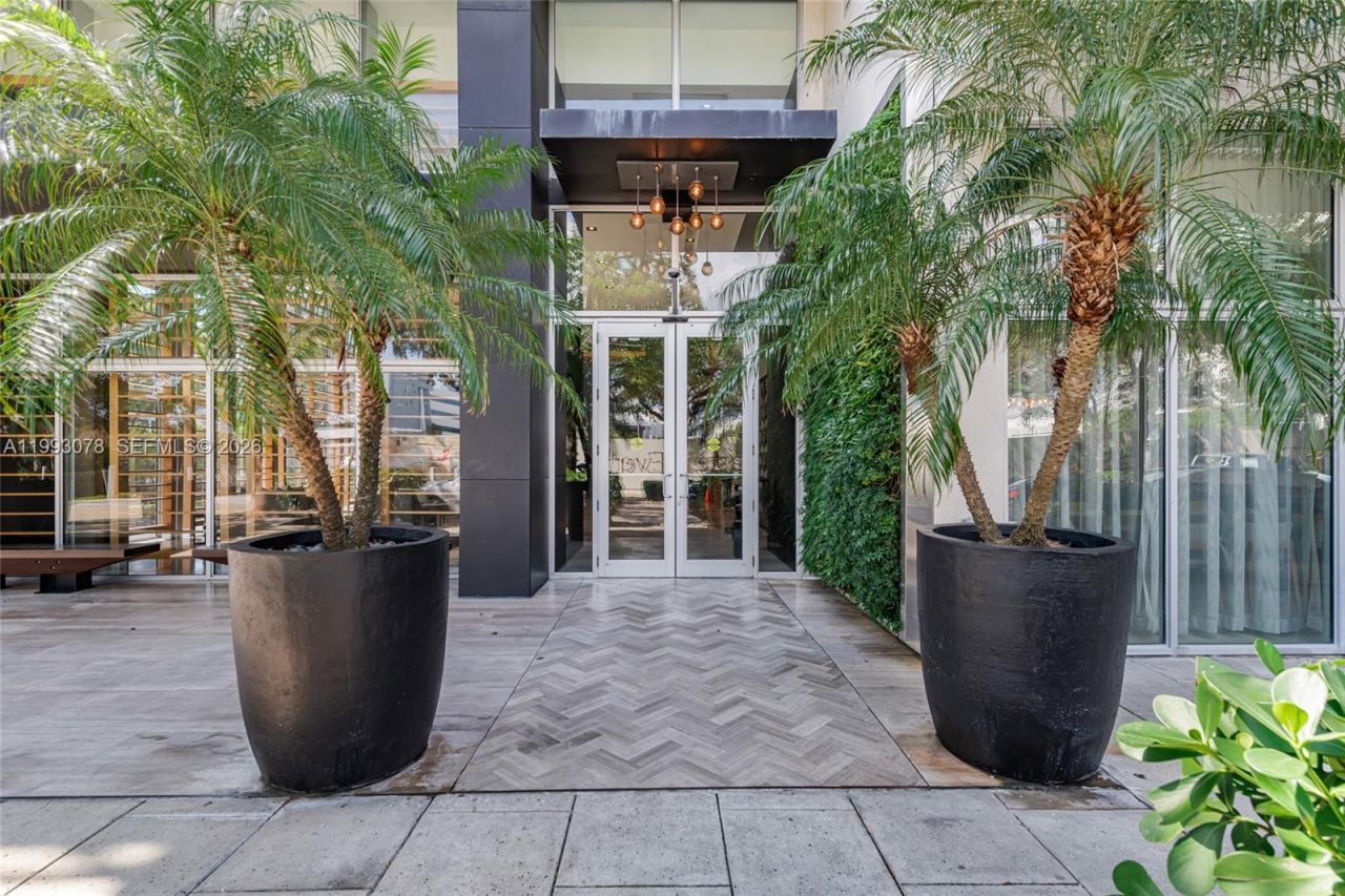 3470 E Coast Ave , Unit H1714, Miami, FL 33137 Photo