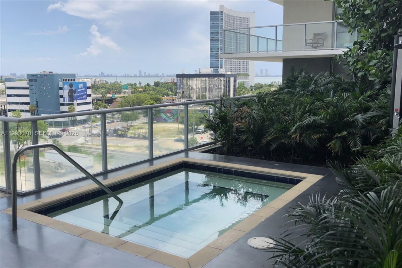 3470 E Coast Ave , Unit H1714, Miami, FL 33137 Photo