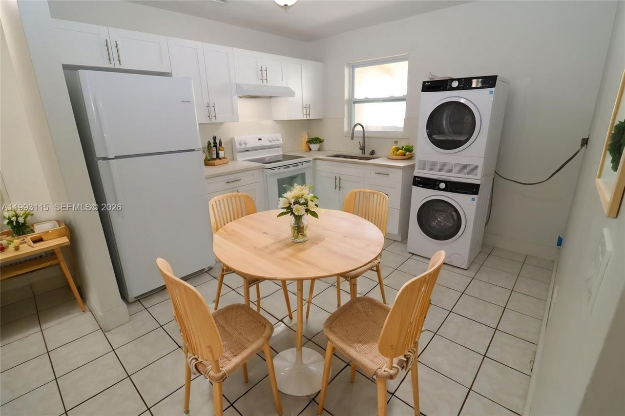 951 SW 7th St, Unit 4, Miami, FL 33130 Photo