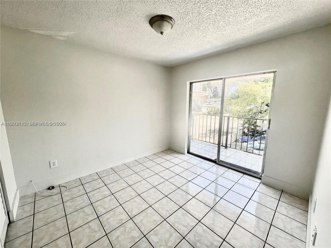 951 SW 7th St, Unit 4, Miami, FL 33130 Photo