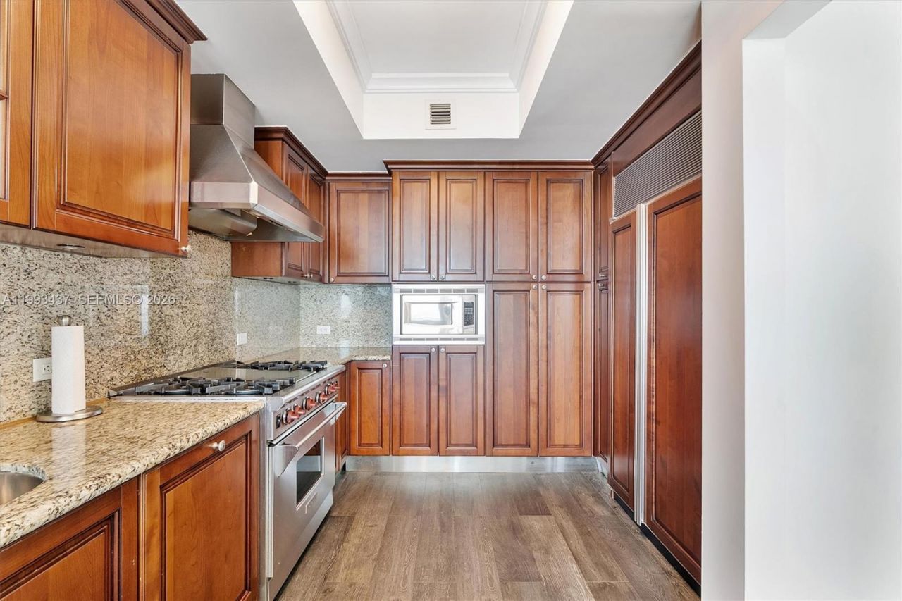 17875 Collins Ave, Unit 3005, Sunny Isles Beach, FL 33160 Photo