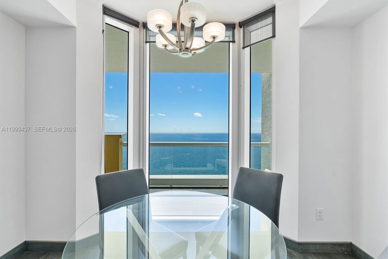 17875 Collins Ave, Unit 3005, Sunny Isles Beach, FL 33160 Photo