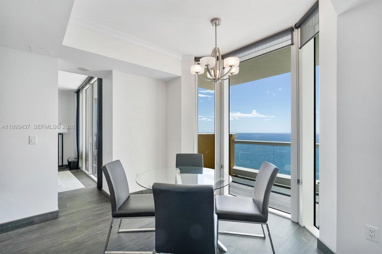 17875 Collins Ave, Unit 3005, Sunny Isles Beach, FL 33160 Photo
