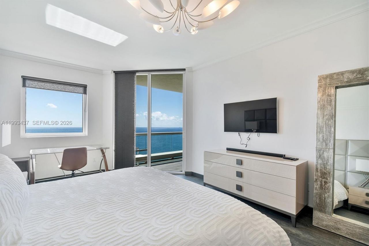 17875 Collins Ave, Unit 3005, Sunny Isles Beach, FL 33160 Photo