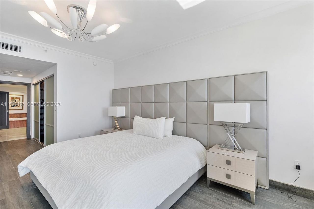 17875 Collins Ave, Unit 3005, Sunny Isles Beach, FL 33160 Photo
