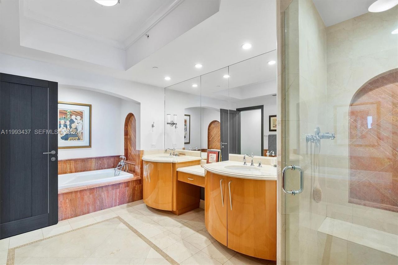 17875 Collins Ave, Unit 3005, Sunny Isles Beach, FL 33160 Photo