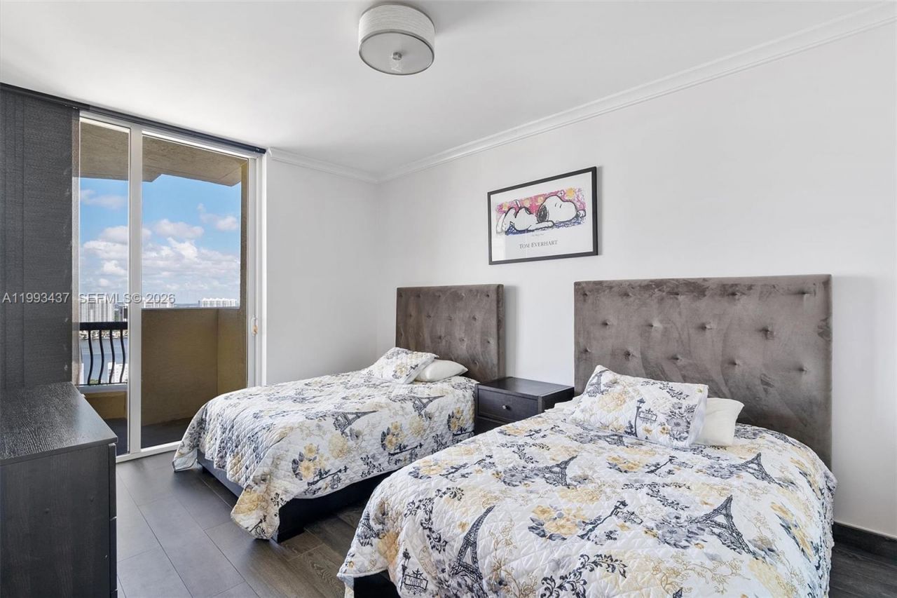 17875 Collins Ave, Unit 3005, Sunny Isles Beach, FL 33160 Photo