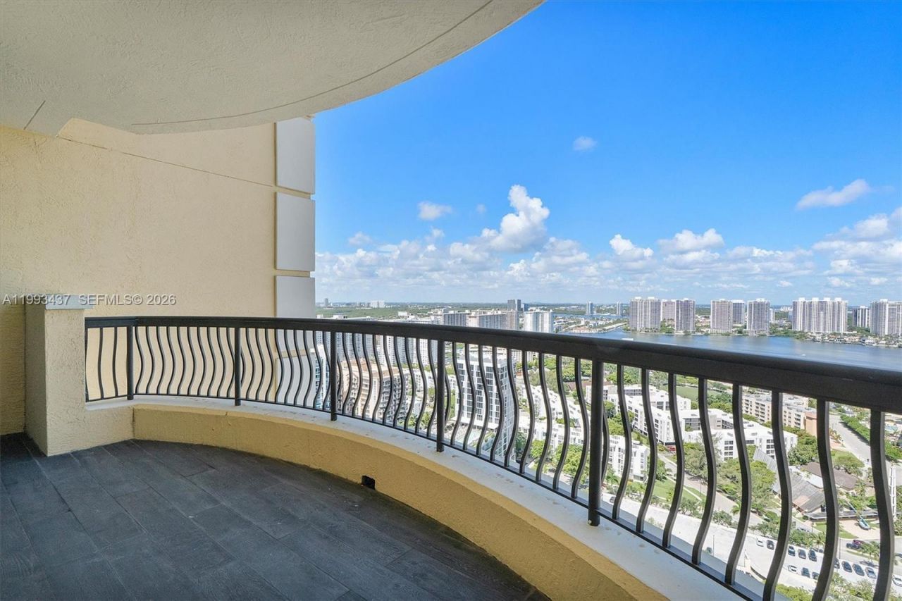 17875 Collins Ave, Unit 3005, Sunny Isles Beach, FL 33160 Photo