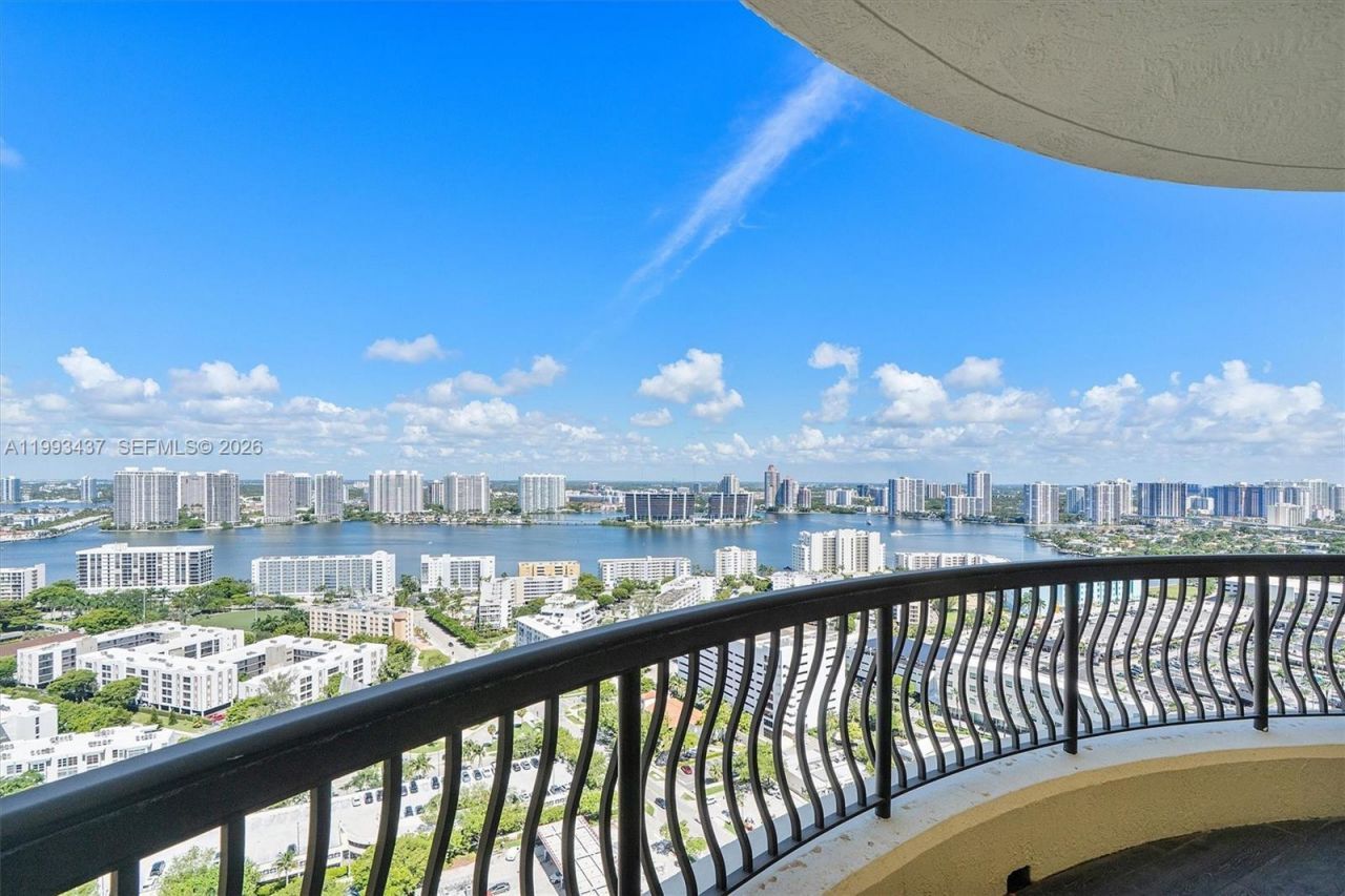 17875 Collins Ave, Unit 3005, Sunny Isles Beach, FL 33160 Photo
