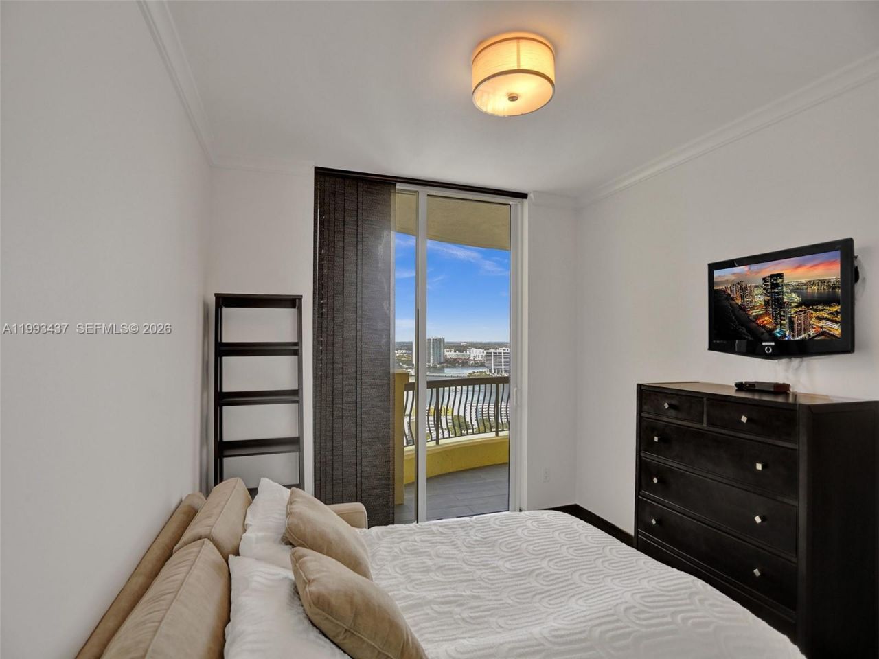 17875 Collins Ave , Unit 3005, Sunny Isles Beach, FL 33160 Photo