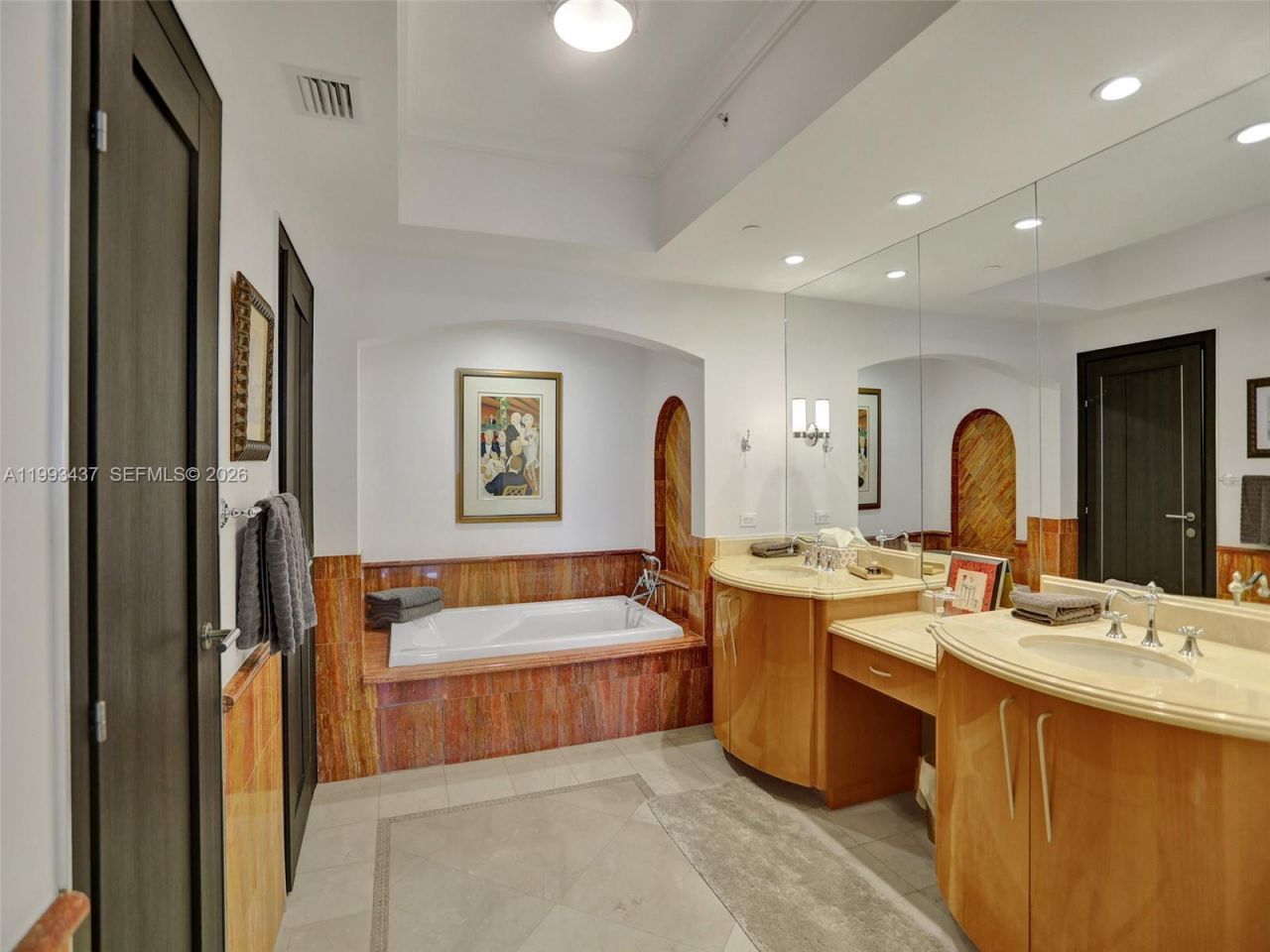 17875 Collins Ave , Unit 3005, Sunny Isles Beach, FL 33160 Photo