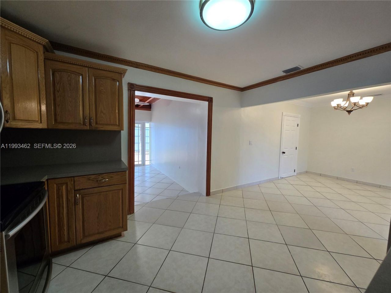 10475 SW 42 Te , Unincorporated Dade County, FL 33165 Photo