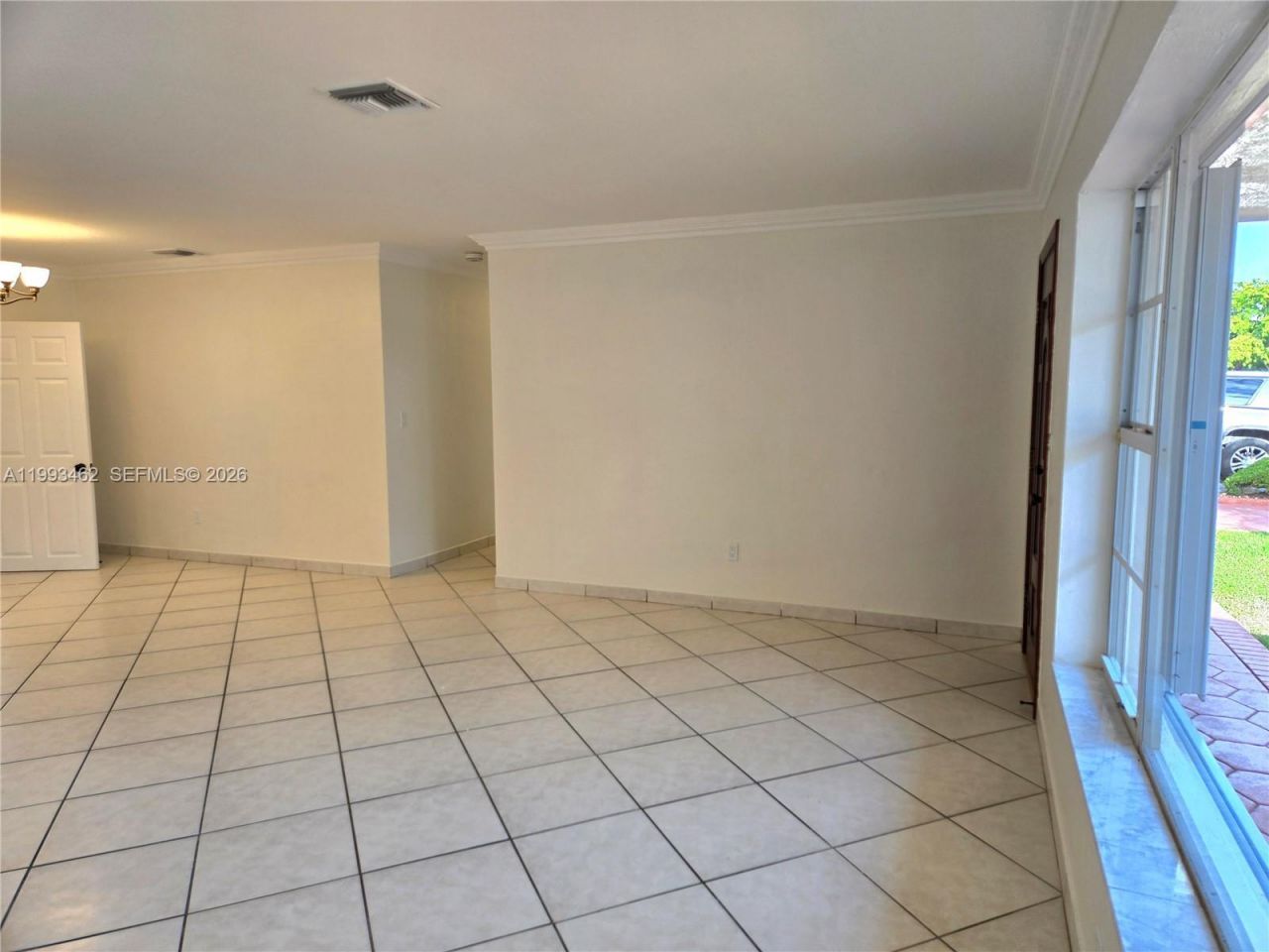 10475 SW 42 Te , Unincorporated Dade County, FL 33165 Photo
