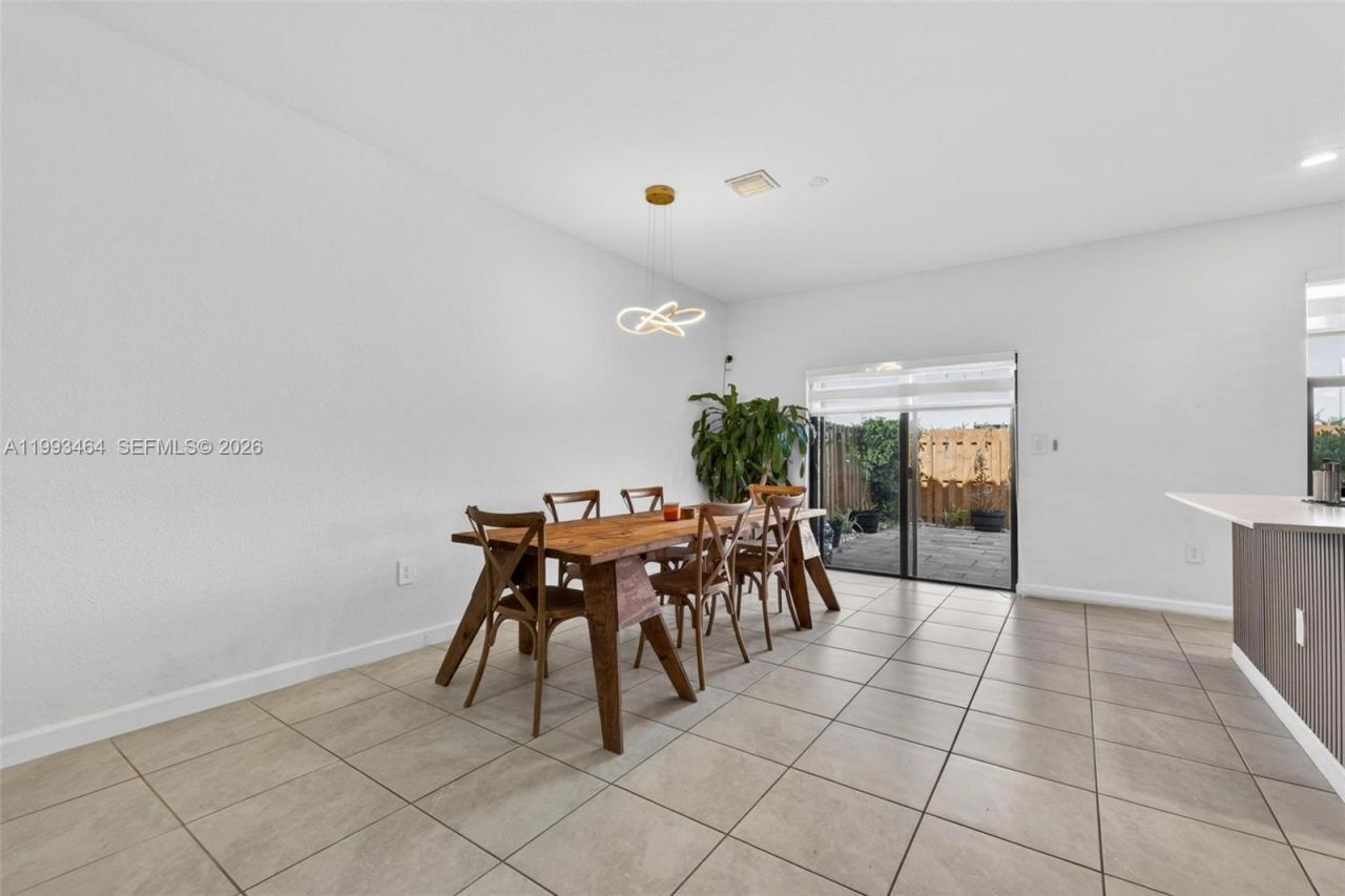 24713 SW 119th Pl, Homestead, FL 33032 Photo