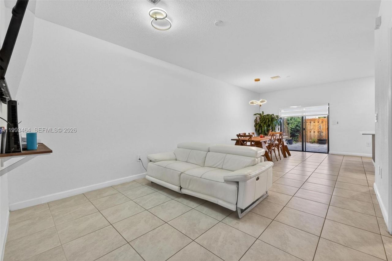 24713 SW 119th Pl, Homestead, FL 33032 Photo