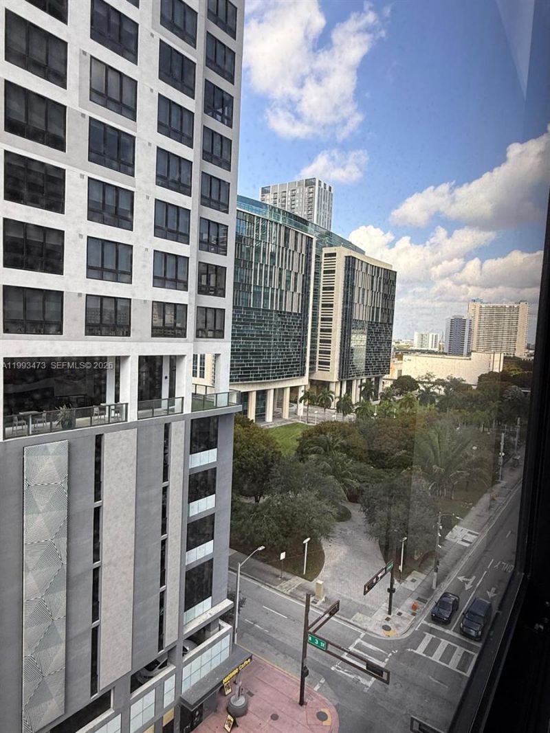 225 N Miami Ave , Unit 910, Miami, FL 33128 Photo