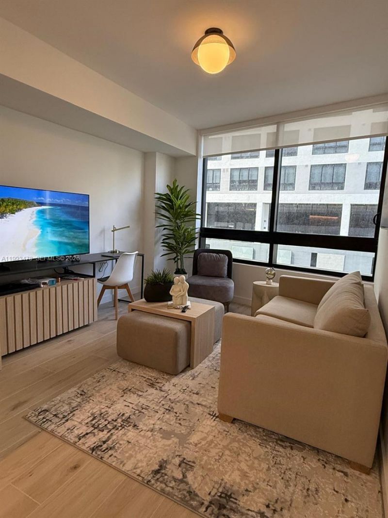 225 N Miami Ave , Unit 910, Miami, FL 33128 Photo