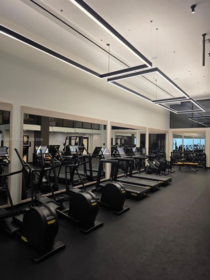 225 N Miami Ave , Unit 910, Miami, FL 33128 Photo