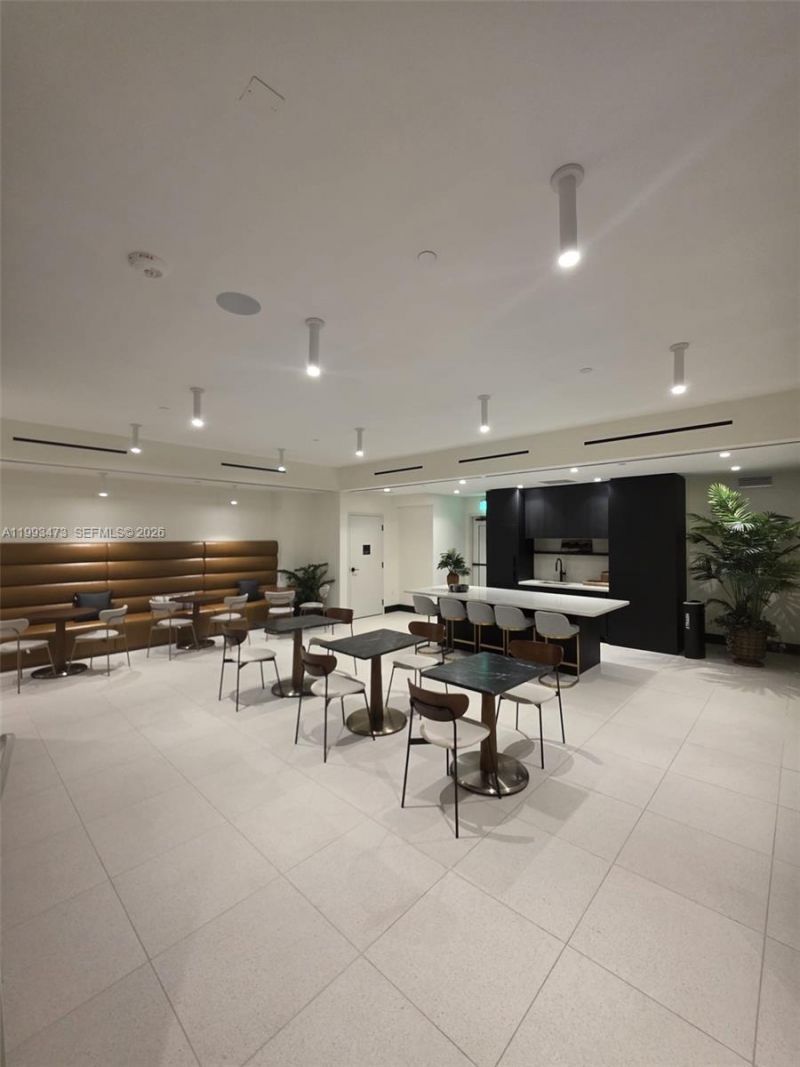 225 N Miami Ave , Unit 910, Miami, FL 33128 Photo