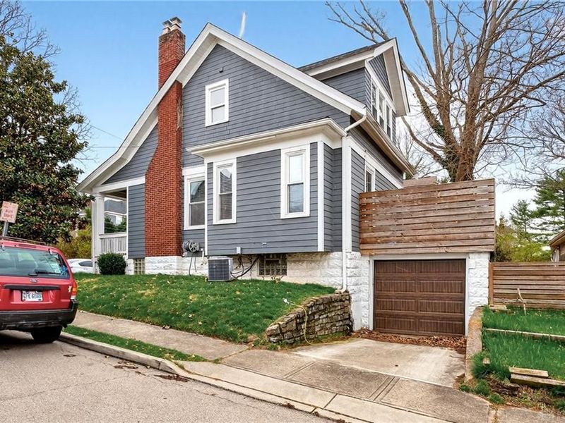 2242 Ivy Avenue, Cincinnati, OH 45208 Photo 2
