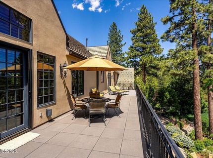 6025 Lake Geneva Drive, Reno, NV 89511 Photo