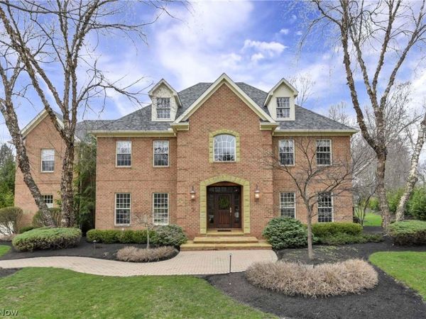 2085 Lands End Lane , Westlake, OH 44145