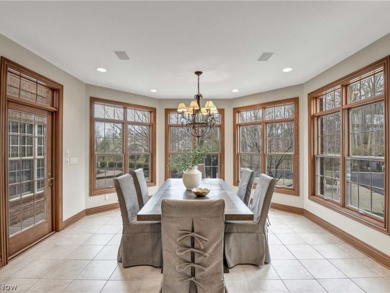 2085 Lands End Lane, Westlake, OH 44145 Photo 13