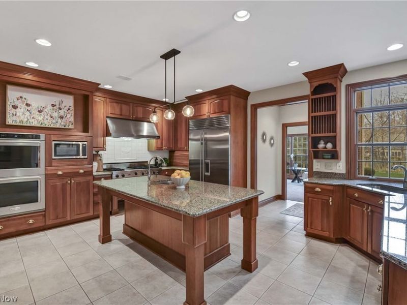 2085 Lands End Lane, Westlake, OH 44145 Photo 15