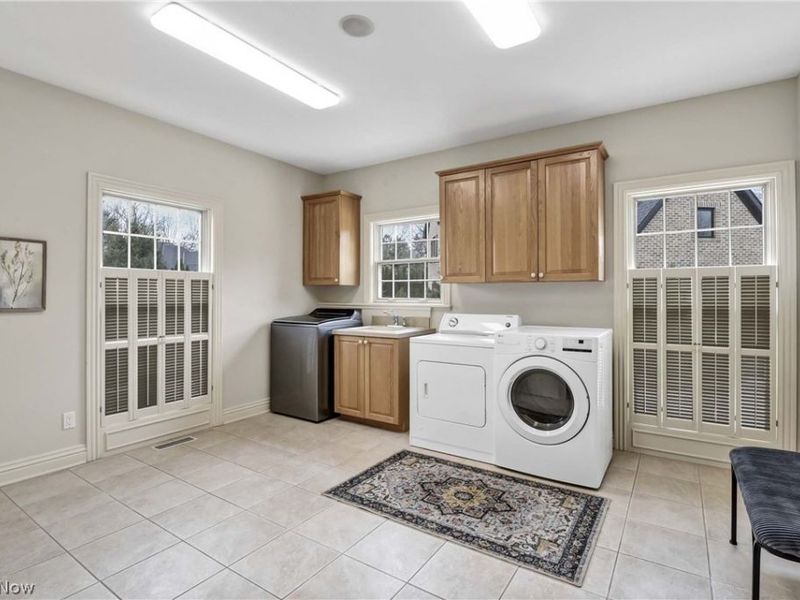 2085 Lands End Lane, Westlake, OH 44145 Photo 19