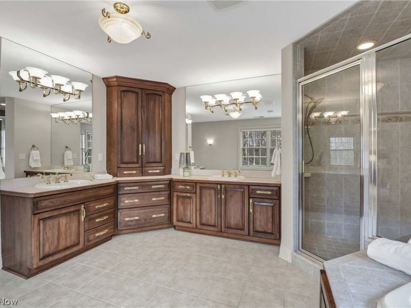 2085 Lands End Lane, Westlake, OH 44145 Photo 22