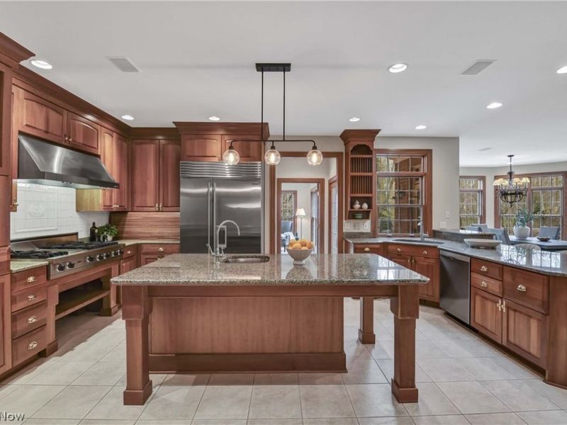 2085 Lands End Lane, Westlake, OH 44145 Photo 4