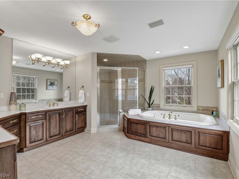 2085 Lands End Lane, Westlake, OH 44145 Photo 6