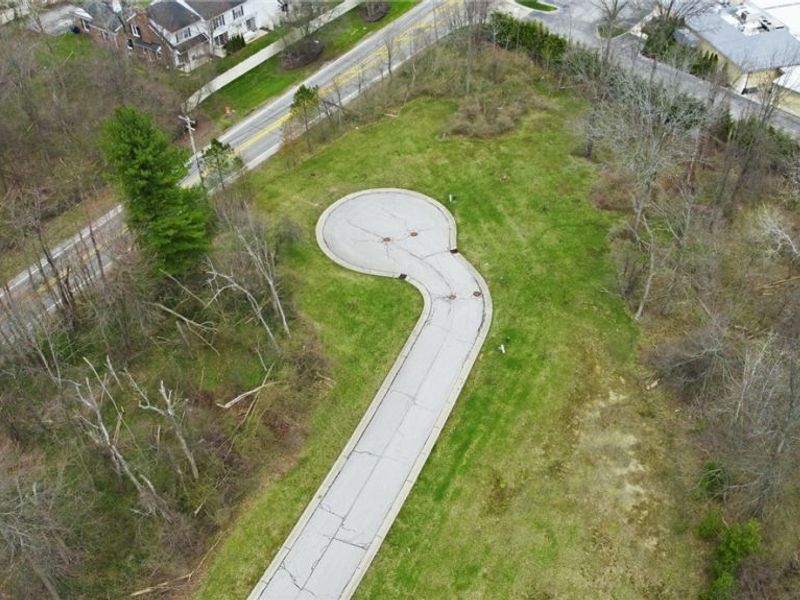 Lancaster Court, Chagrin Falls, OH 44022 Photo 11