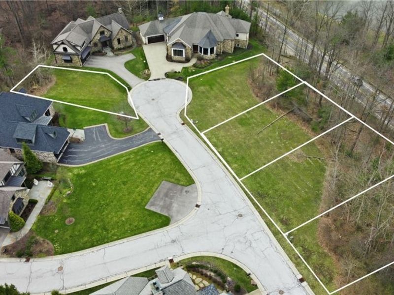 Lancaster Court, Chagrin Falls, OH 44022 Photo 24