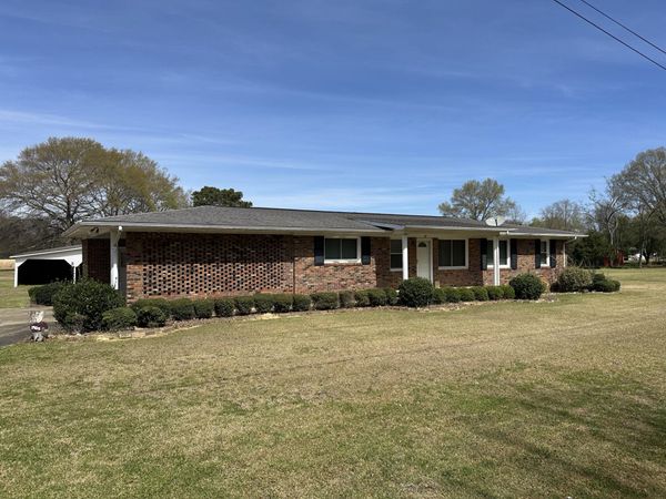 87 Patterson St., Golden, MS 38847