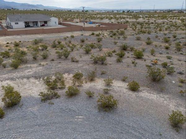 2910 E Pima Lane , Pahrump, NV 89048