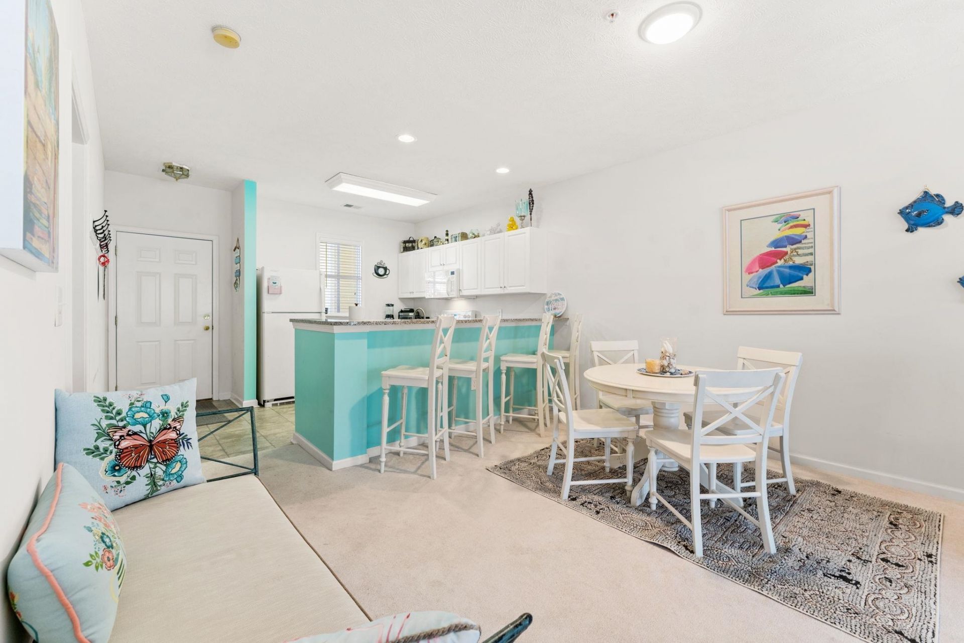 601 Hillside Ave. N Photo 11