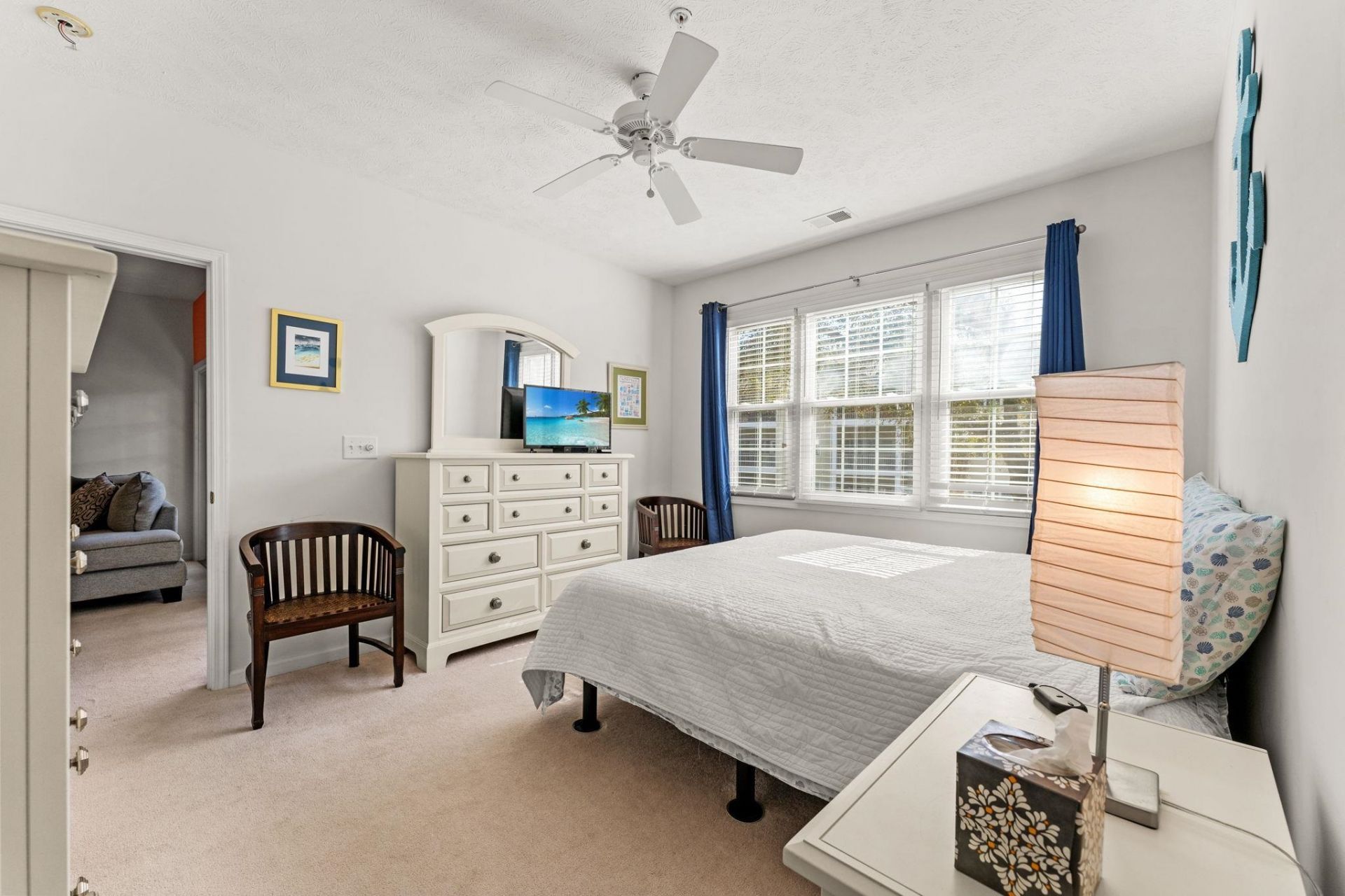 601 Hillside Ave. N Photo 15