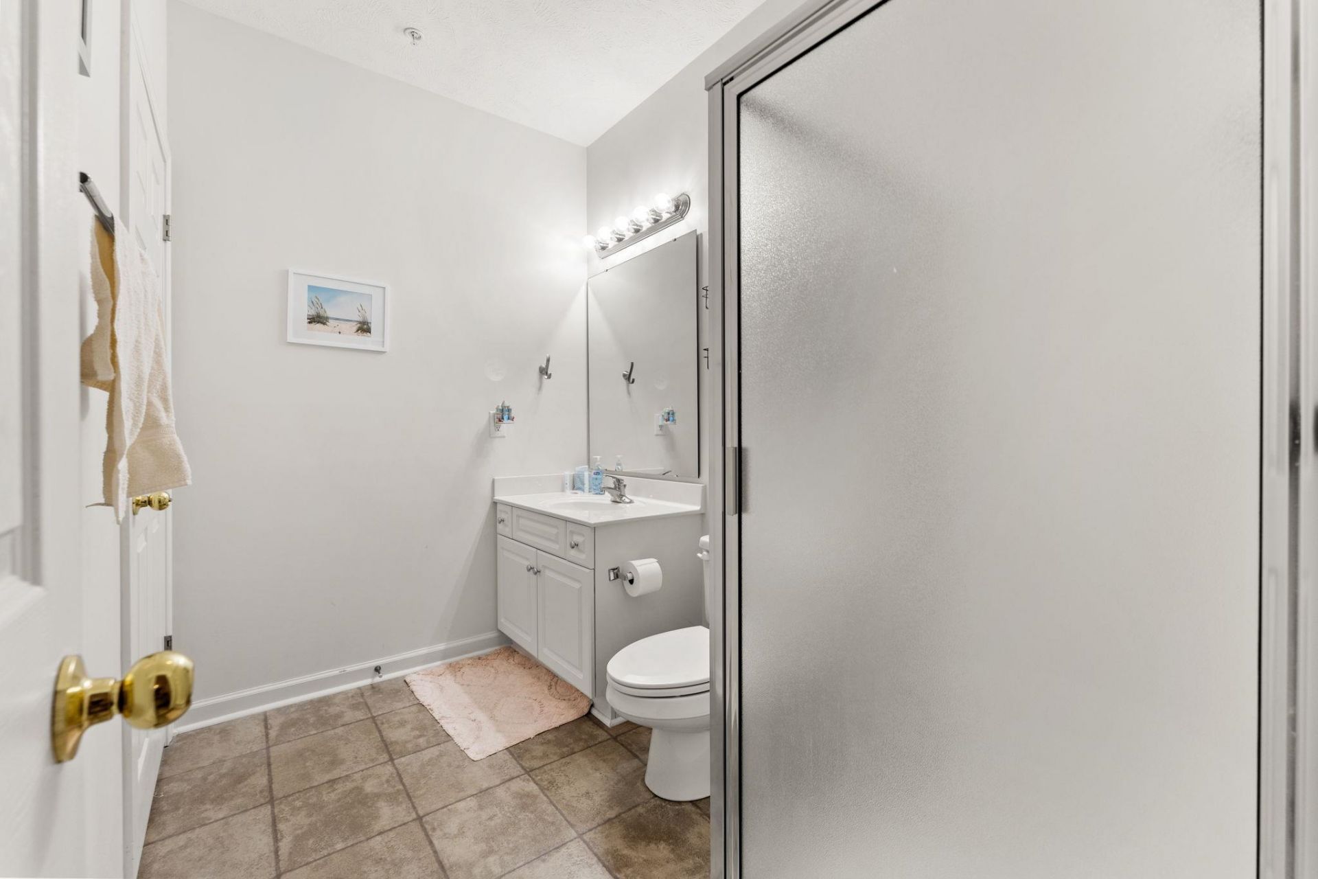 601 Hillside Ave. N Photo 19