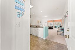 601 Hillside Ave. N photo 4