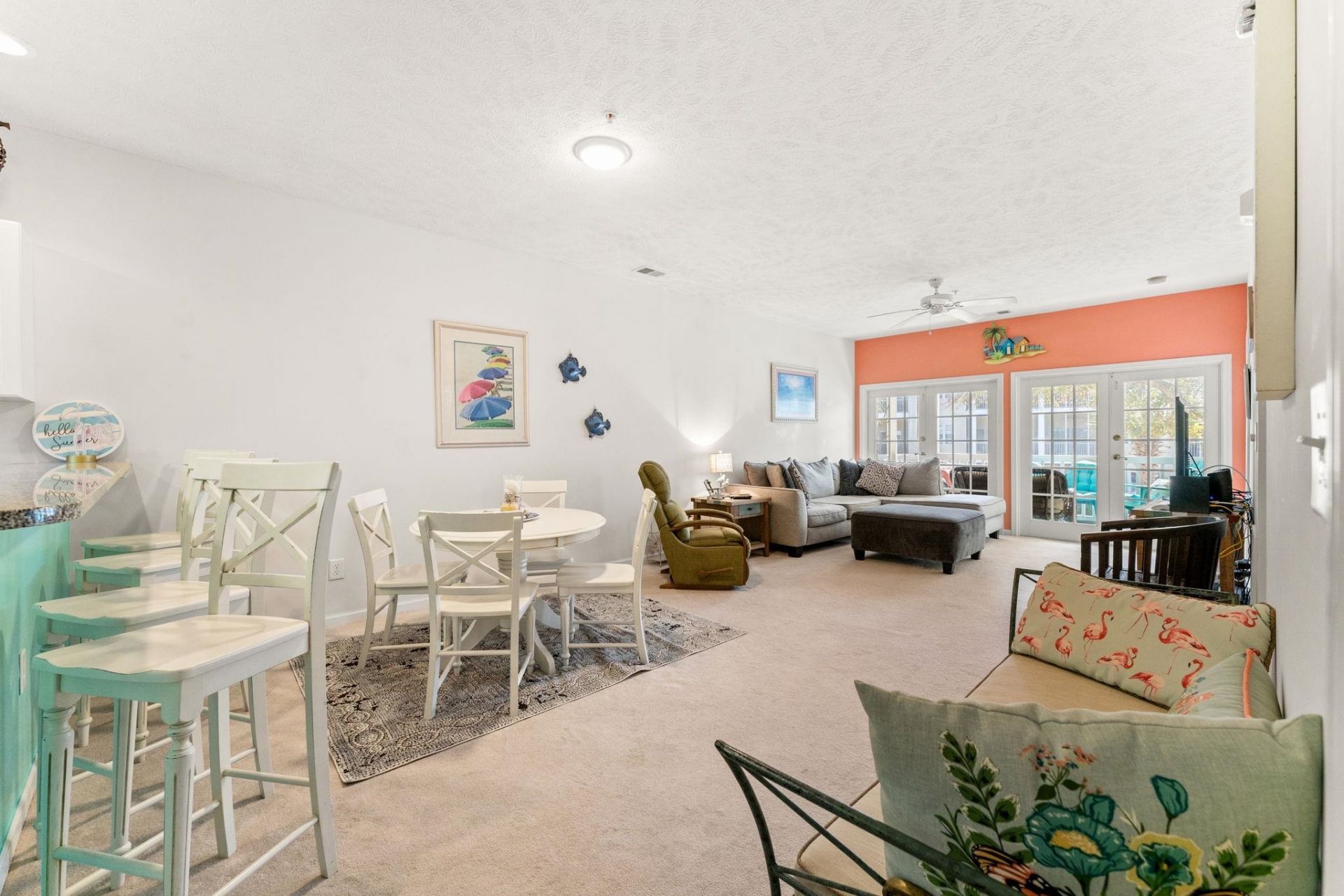 601 Hillside Ave. N Photo 5