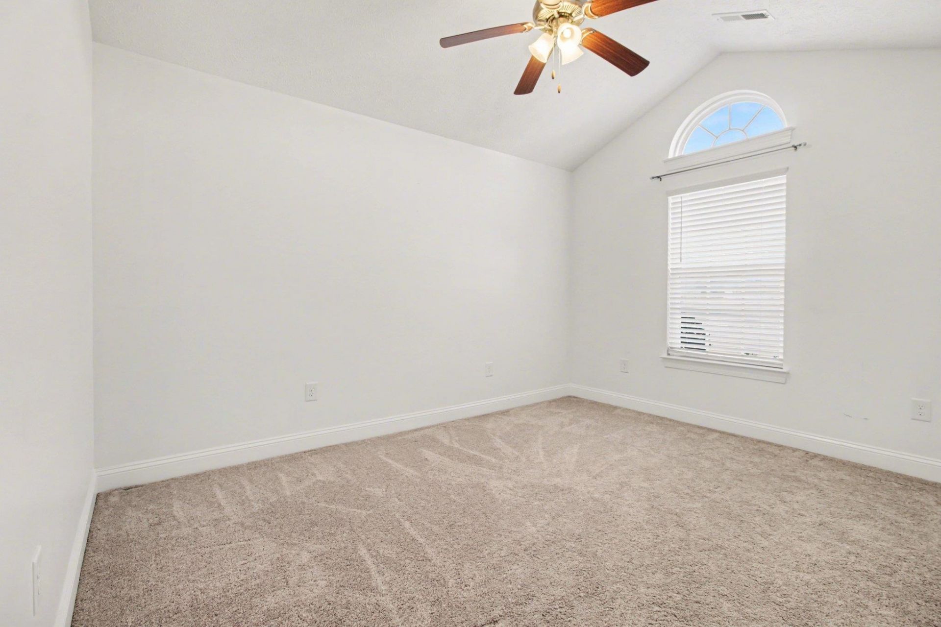 332 Turning Pines Loop Photo 17