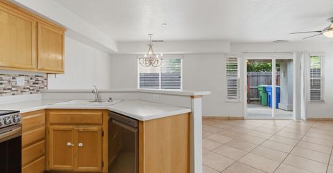 829 Grizzly Mesa Ct, Galt, CA 95632 Photo