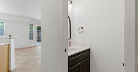 829 Grizzly Mesa Ct, Galt, CA 95632 Photo