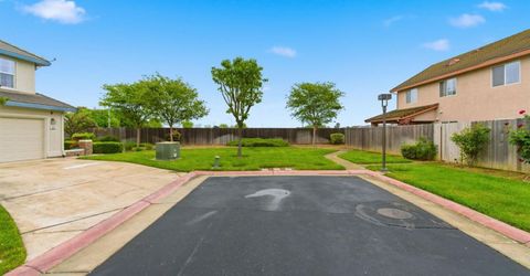 829 Grizzly Mesa Ct, Galt, CA 95632 Photo