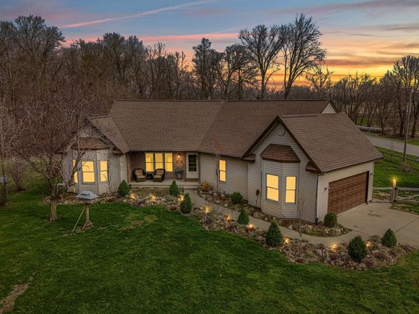 298 Knollwood Court, Coldwater, MI 49036