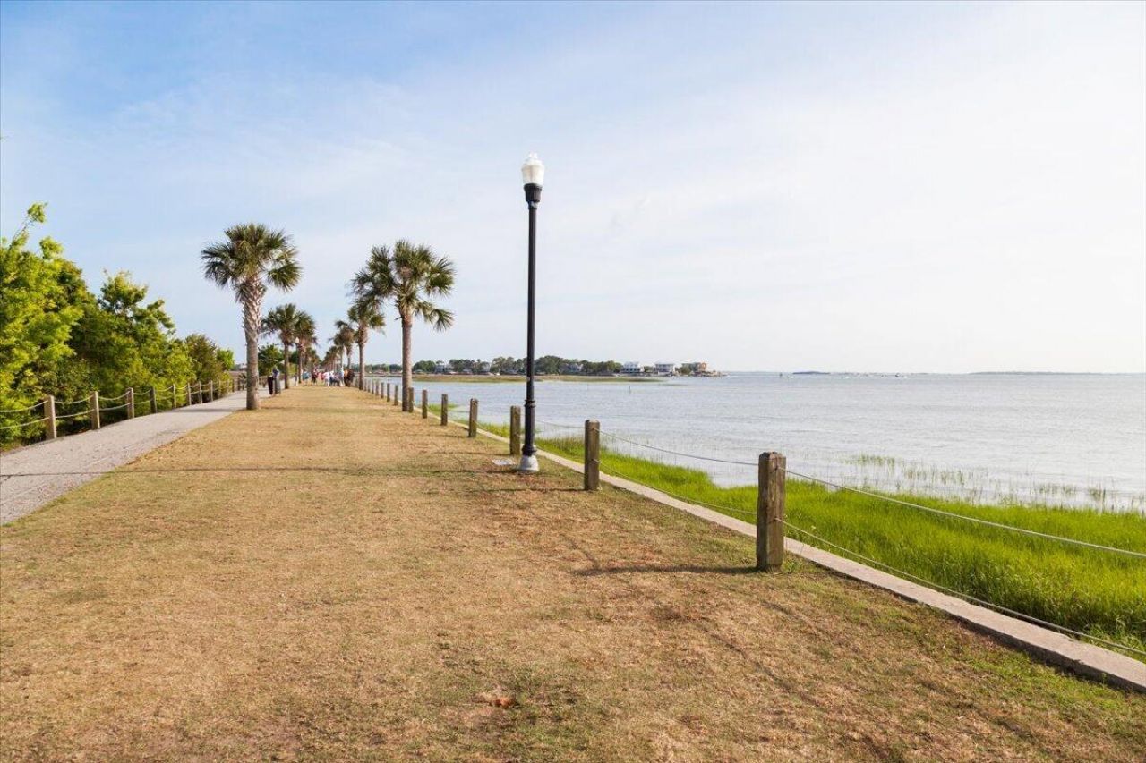 1409 Barbara Street Photo 24