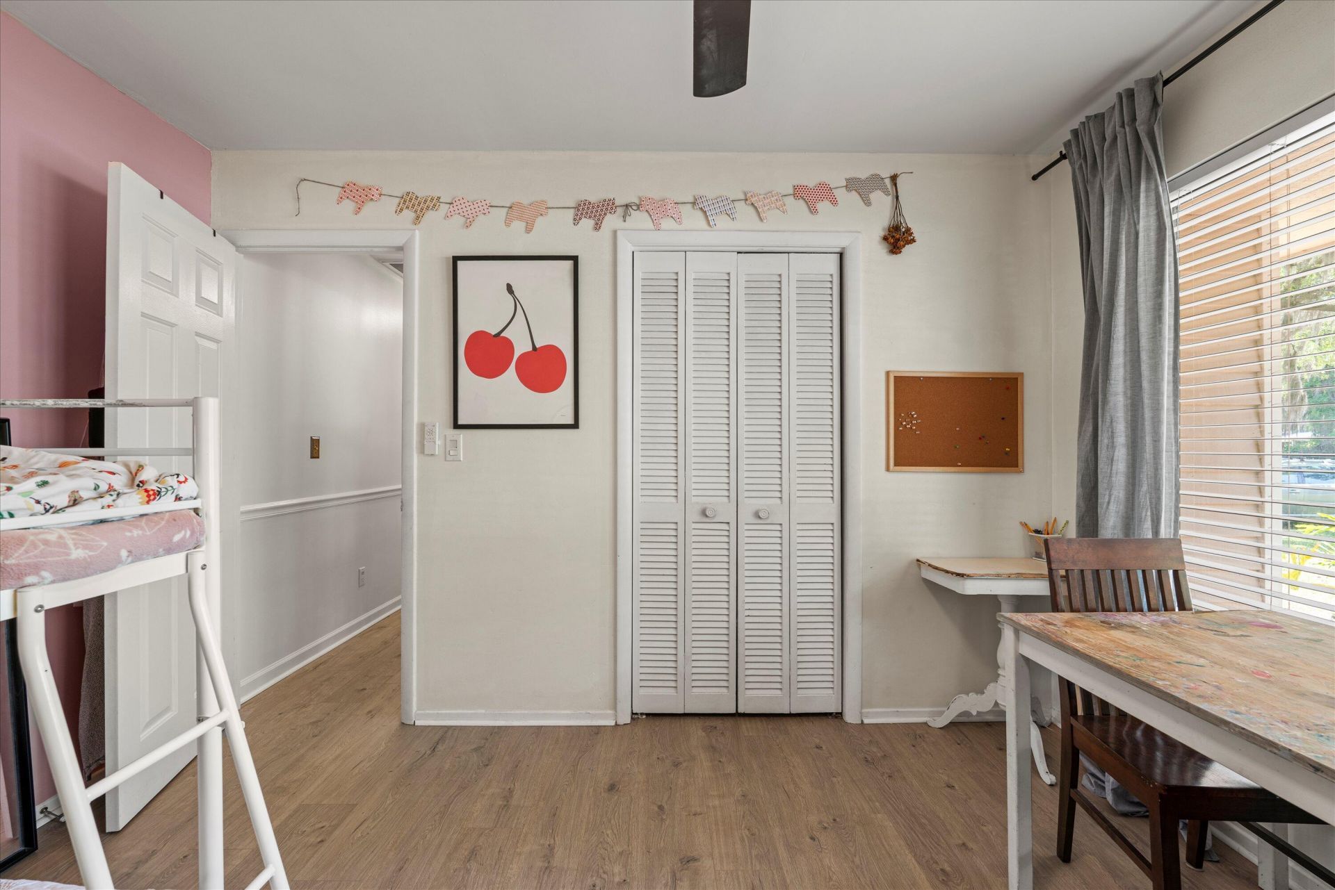 6027 Vaux Road Photo 16